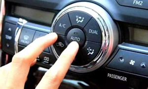 紧闭车窗开着空调在车里睡觉,存在哪种安全风险