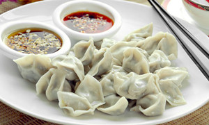 明朝有记载“元旦拜年”要“作匾食”匾食指